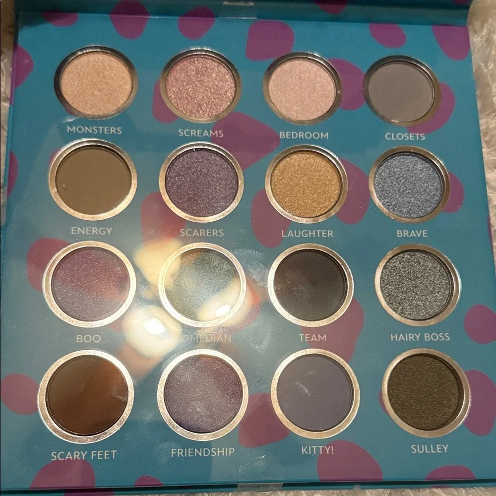 2/$30 Monsters Inc. Eyeshadow palette 🆕